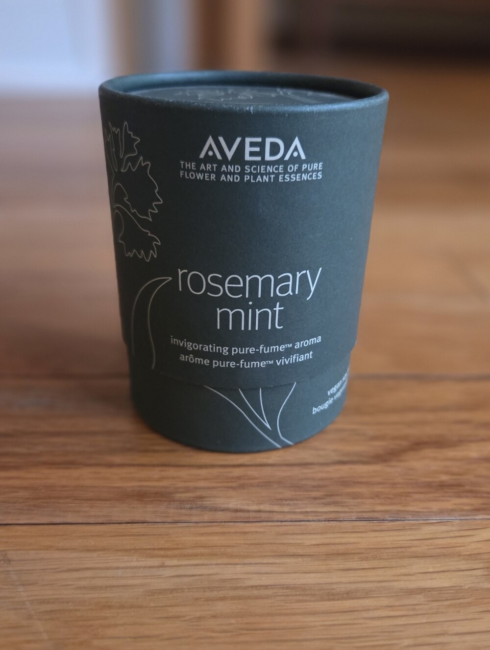 Aveda Rosemary Mint Invigorating Candle New Never Used